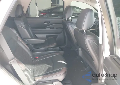 2023 Nissan Pathfinder Platinum 4Wd z USA, uszkodzony, nr VIN 5N1DR3DK0PC209862